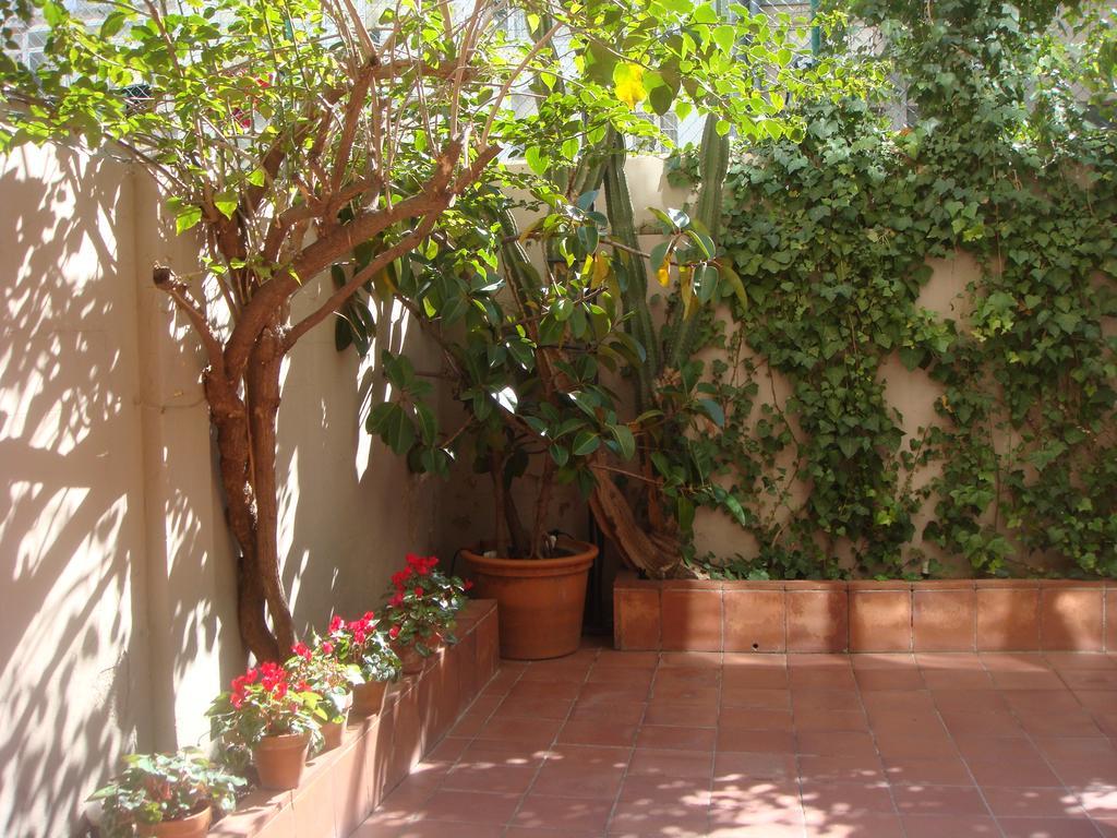 Suitur Courtyard Apartment Barcelona Exteriör bild